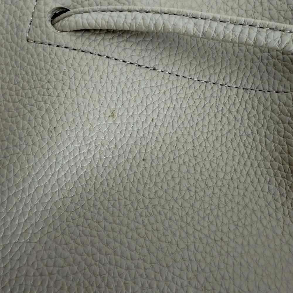 8 Other Reasons Vegan Leather Slouchy Bucket Bag - Picture 2 of 7